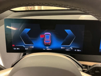 BMW xDrive40 76.6 kWh 326hk Innovation Sportpkt Signaturepkt