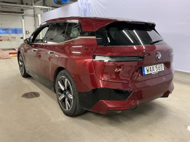 BMW xDrive40 76.6 kWh 326hk Innovation Sportpkt Signaturepkt