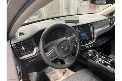 Volvo V60 RECHARGE T6 AWD CORE EDITION 350HP