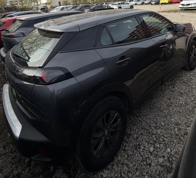 Peugeot 2008 PureTech 100 Active S&S BVM6