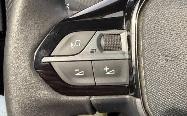 Peugeot 2008 PureTech 100 Stop&Start Active Pack