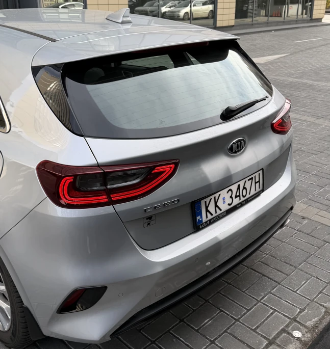 SPRZEDANY Kia Ceed 1.0 T-GDI L Business Line