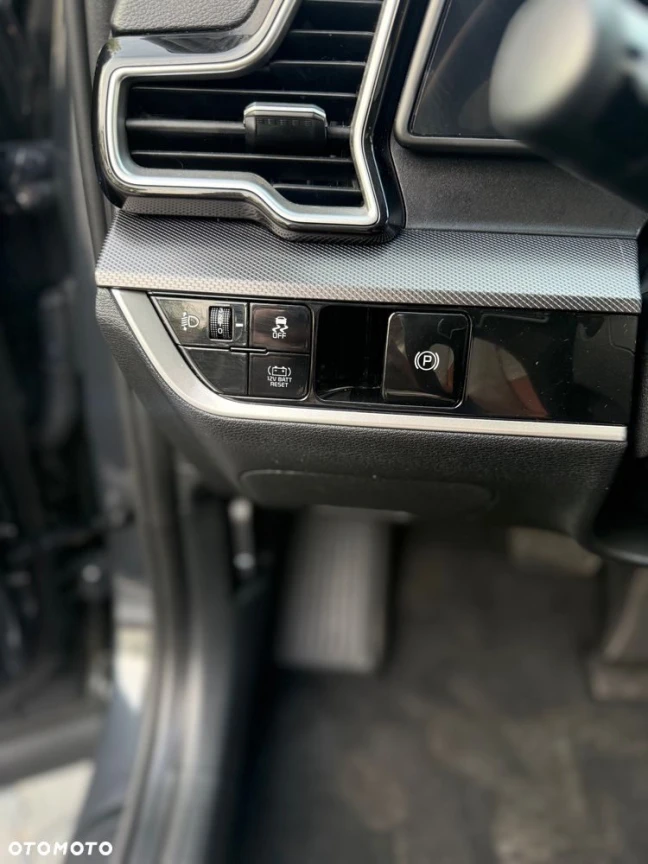 Kia Sportage 1.6 T-GDI HEV Business Line 2WD